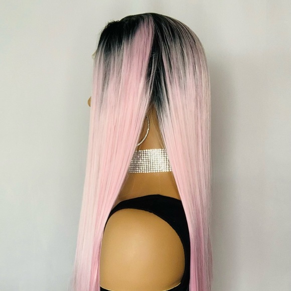 28” Ombre Bubble Gum Pink 13x2.5 Lace Front Synthetic Wig - Picture 7 of 10